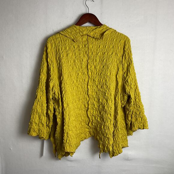 IC by Connie K Crinkle Asymmetric Shawl Mustard Yellow 3XL - Picture 4 of 9